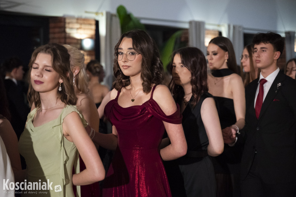 Studniówka 2026 I LO w Kościanie. Zobacz zdjęcia