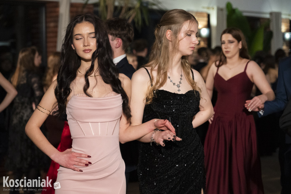 Studniówka 2026 I LO w Kościanie. Zobacz zdjęcia