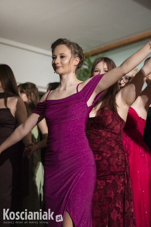 Studniówka 2026 I LO w Kościanie. Zobacz zdjęcia