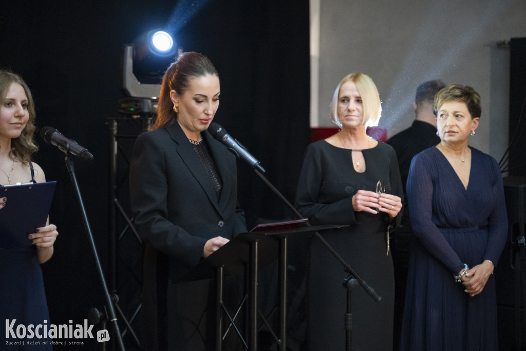 Studniówka 2026 I LO w Kościanie. Zobacz zdjęcia