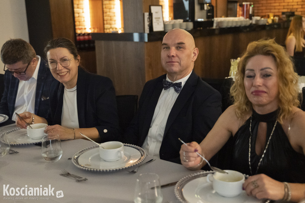 Studniówka 2026 I LO w Kościanie. Zobacz zdjęcia