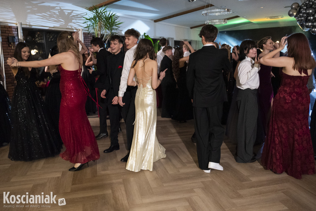 Studniówka 2026 I LO w Kościanie. Zobacz zdjęcia