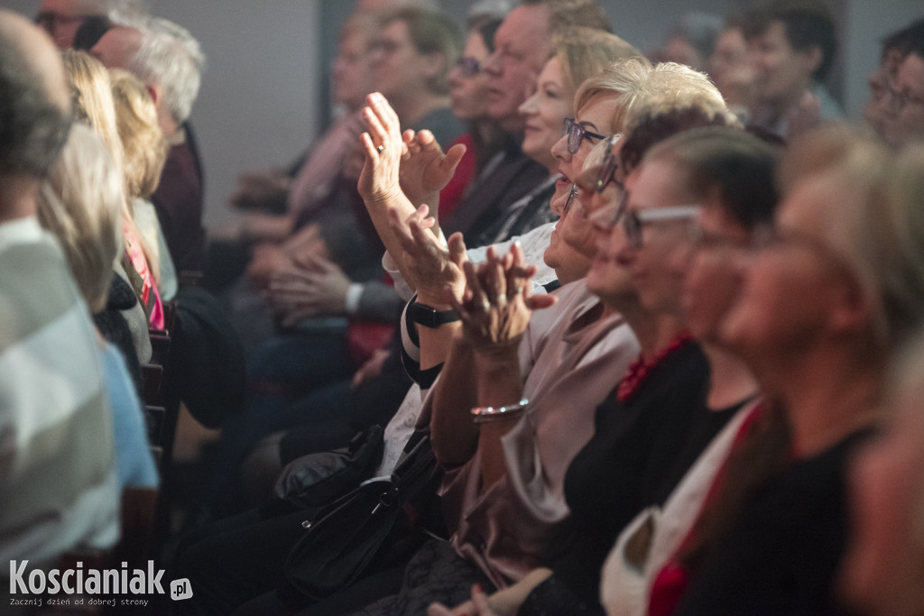 Zachwycająca Orkiestra Księżniczek na zdjęciach