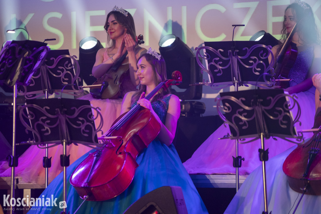 Zachwycająca Orkiestra Księżniczek na zdjęciach