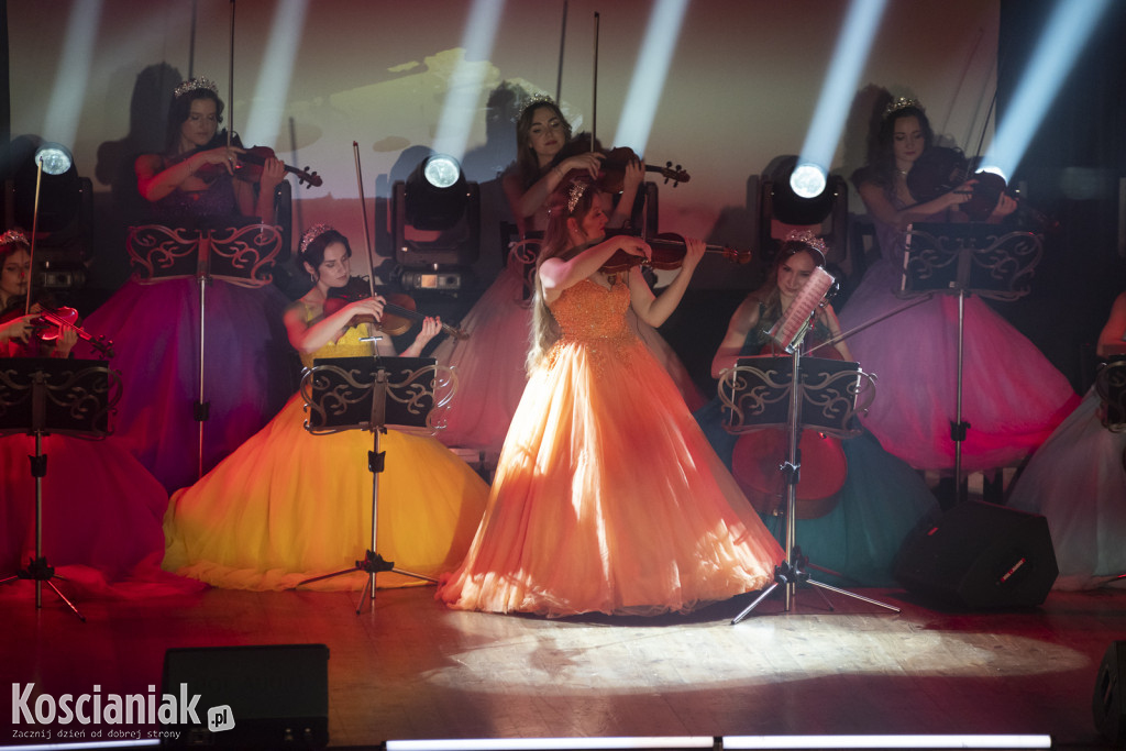 Zachwycająca Orkiestra Księżniczek na zdjęciach