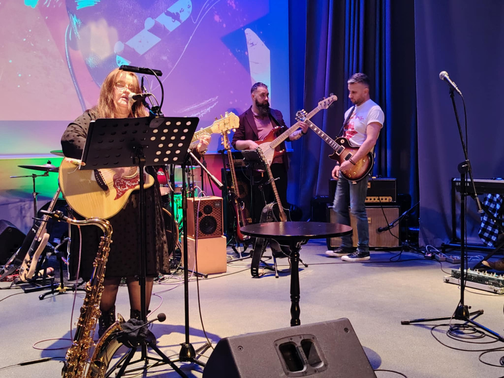 Pełen miłości jam session w KOK