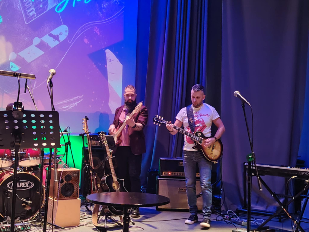 Pełen miłości jam session w KOK