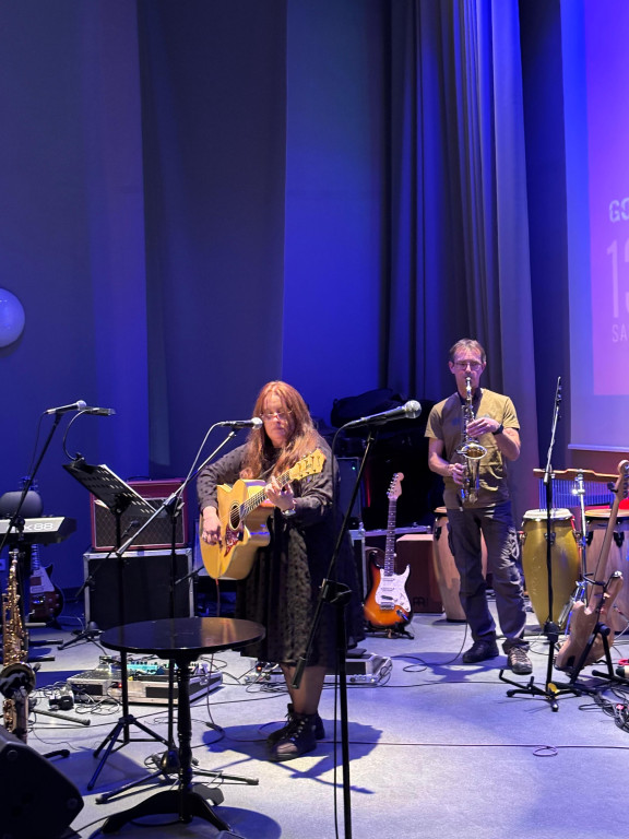 Pełen miłości jam session w KOK