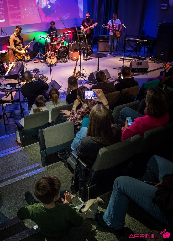 Pełen miłości jam session w KOK