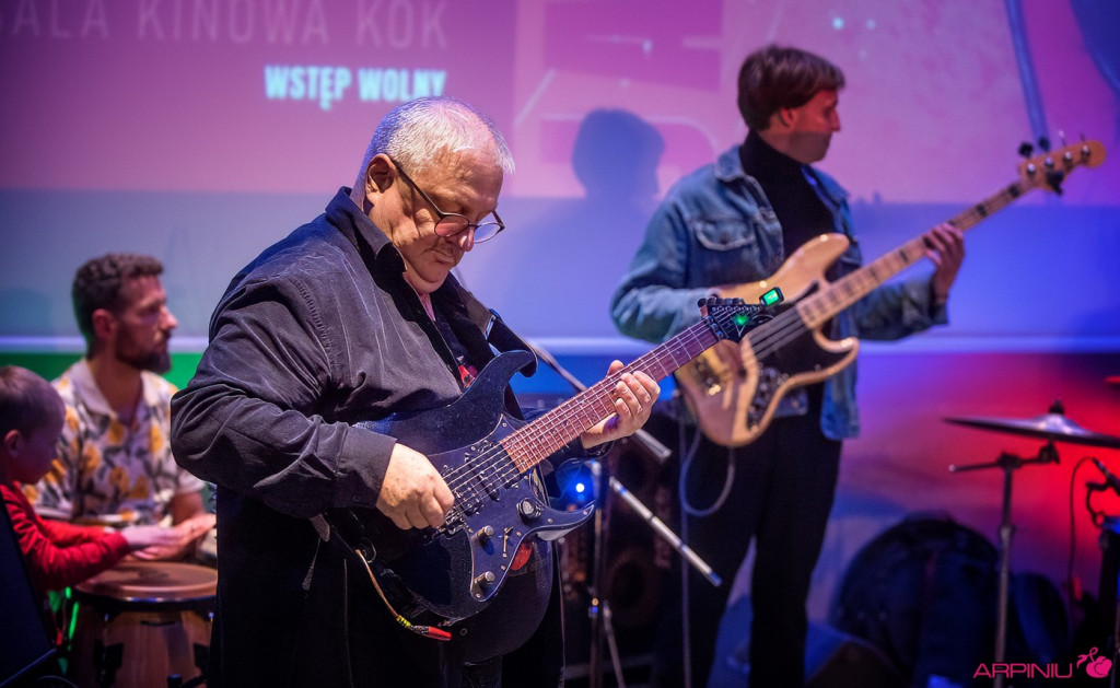 Pełen miłości jam session w KOK