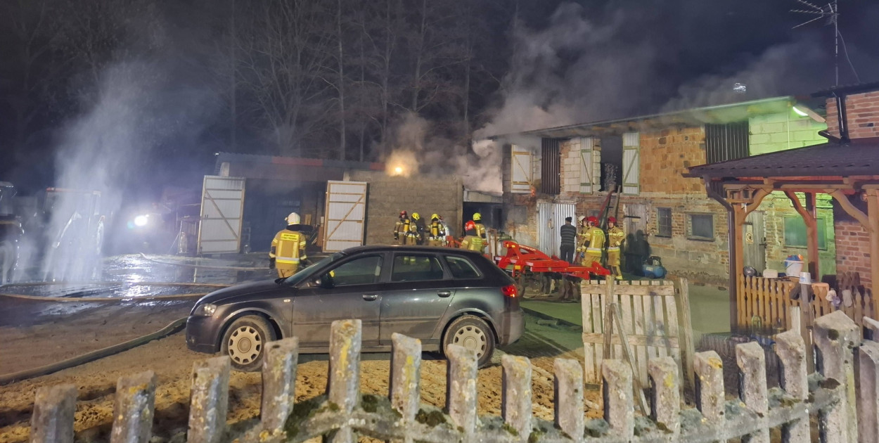 Akcja gaśnicza budynku gospodarczego w Rąbiniu