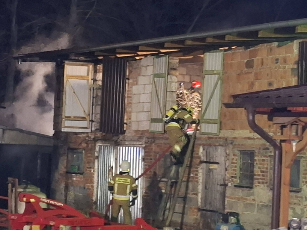 Akcja gaśnicza budynku gospodarczego w Rąbiniu