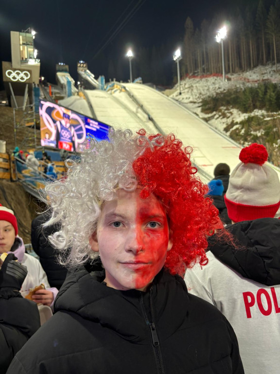Kibice Jantara dopingują Polaków na skoczni