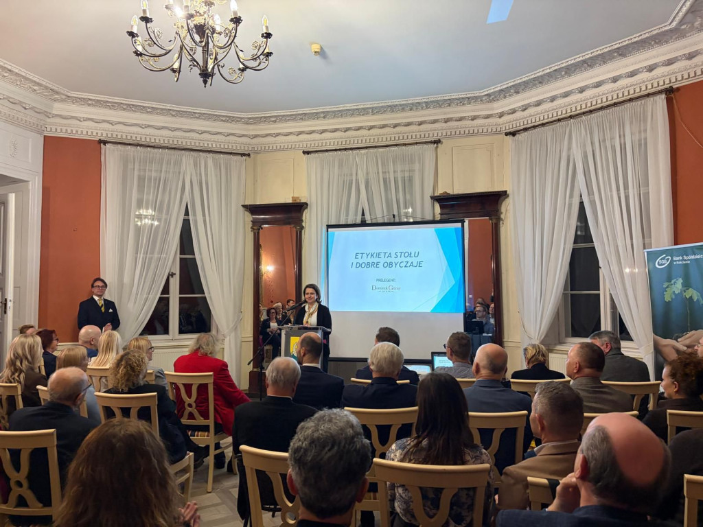 Spotkanie w Pałacu w Racocie o savoir-vivre