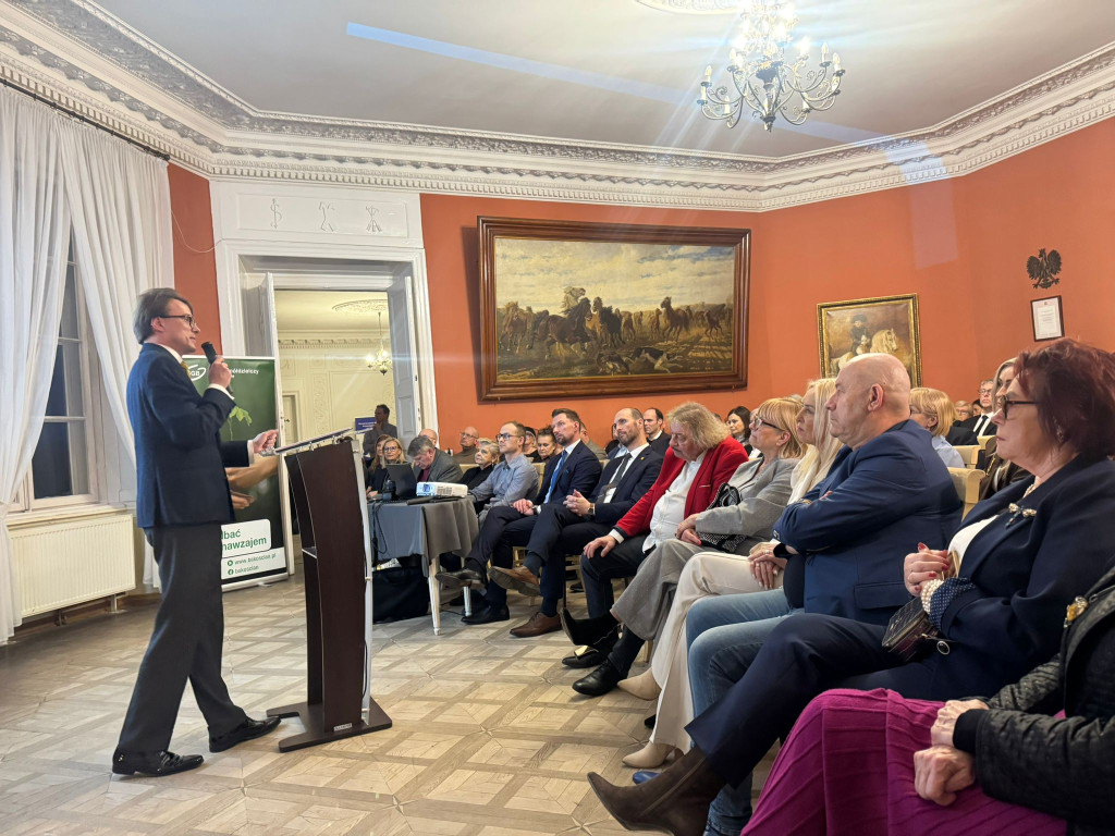 Spotkanie w Pałacu w Racocie o savoir-vivre