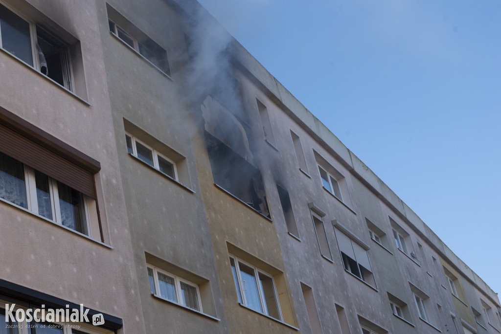 Pożar mieszkania na os. Jagiellońskim w Kościanie