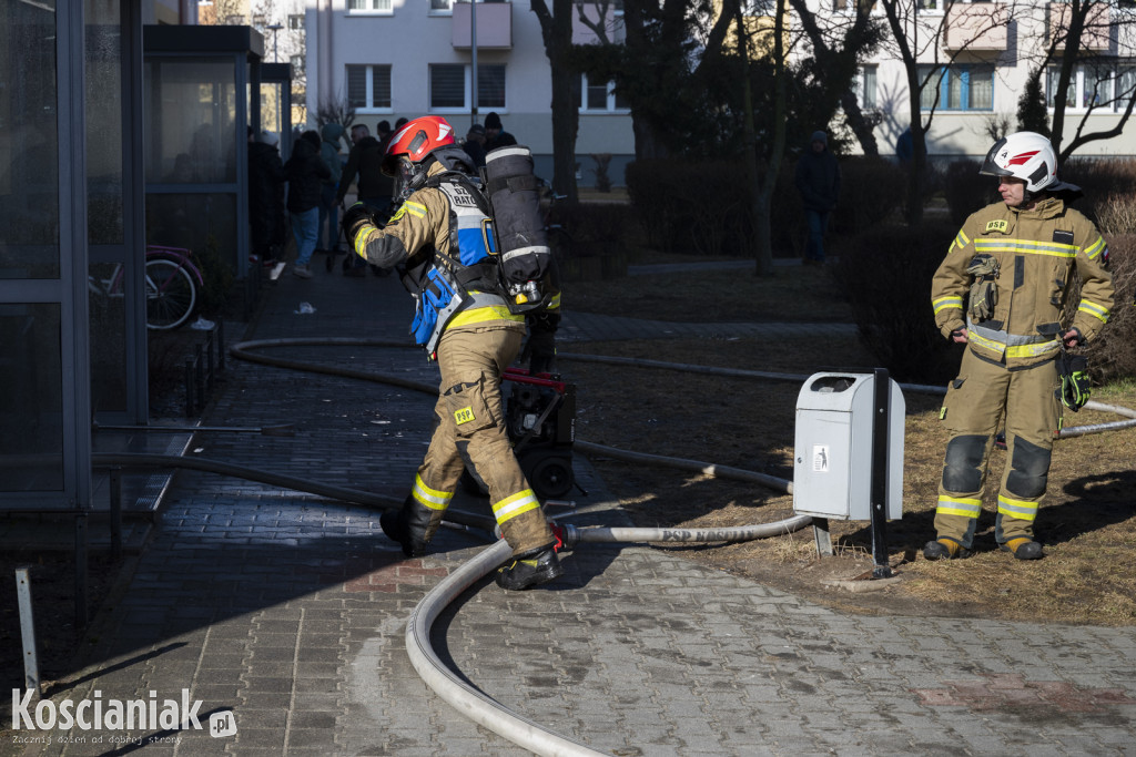 Pożar mieszkania na os. Jagiellońskim w Kościanie