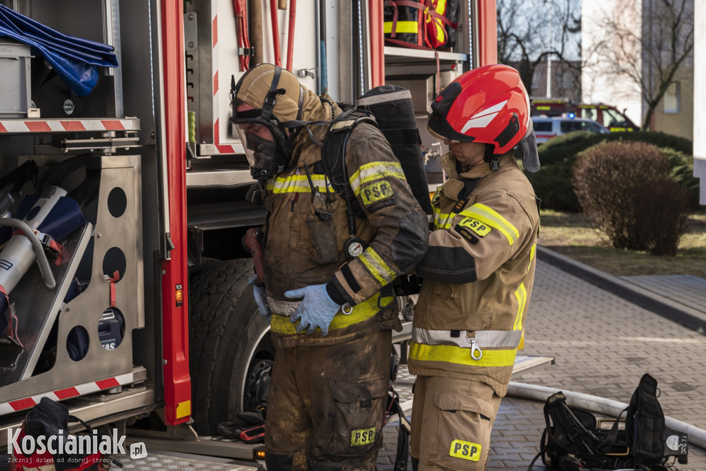 Pożar mieszkania na os. Jagiellońskim w Kościanie