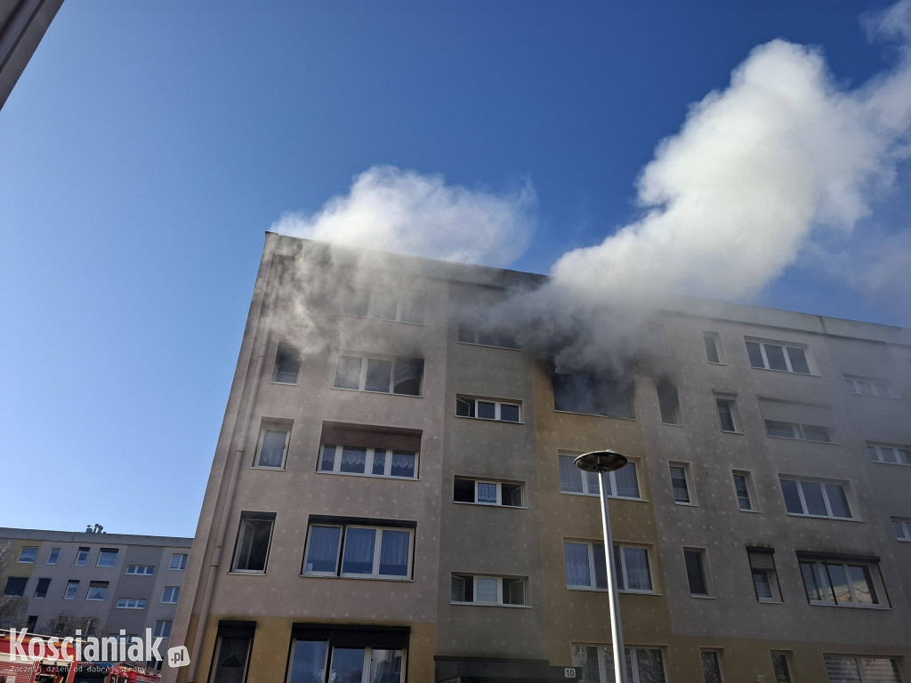 Pożar mieszkania na os. Jagiellońskim w Kościanie