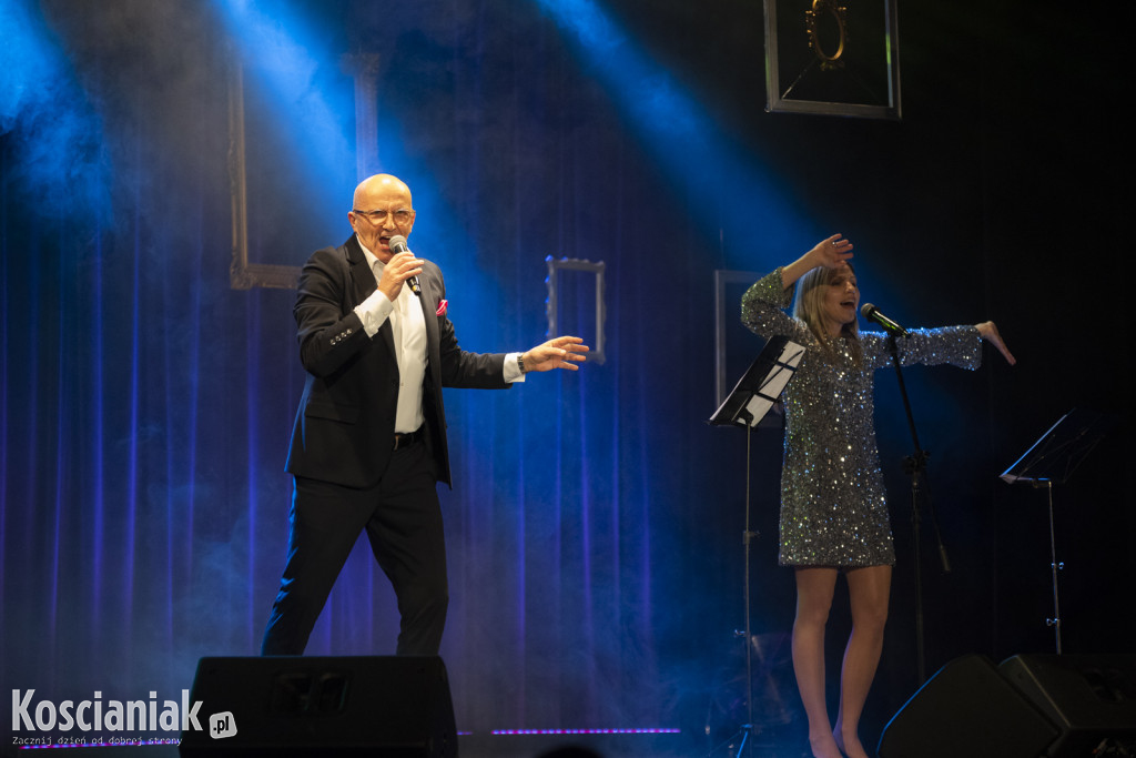 Robert Rozmus wystąpił w Kościanie na Dzień Kobiet