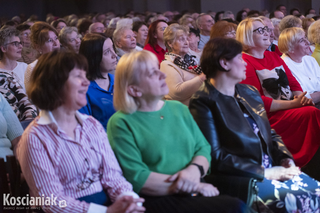 Robert Rozmus wystąpił w Kościanie na Dzień Kobiet