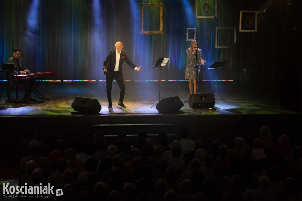 Robert Rozmus wystąpił w Kościanie na Dzień Kobiet