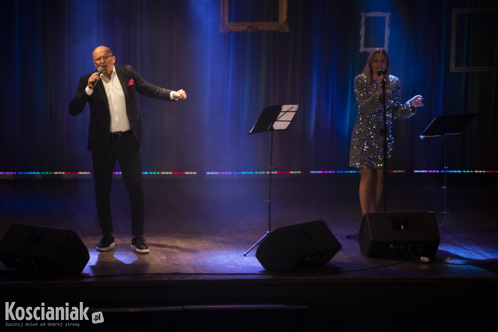 Robert Rozmus wystąpił w Kościanie na Dzień Kobiet