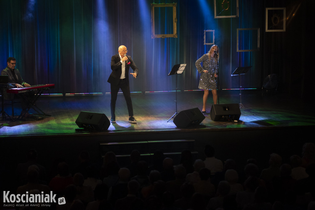 Robert Rozmus wystąpił w Kościanie na Dzień Kobiet