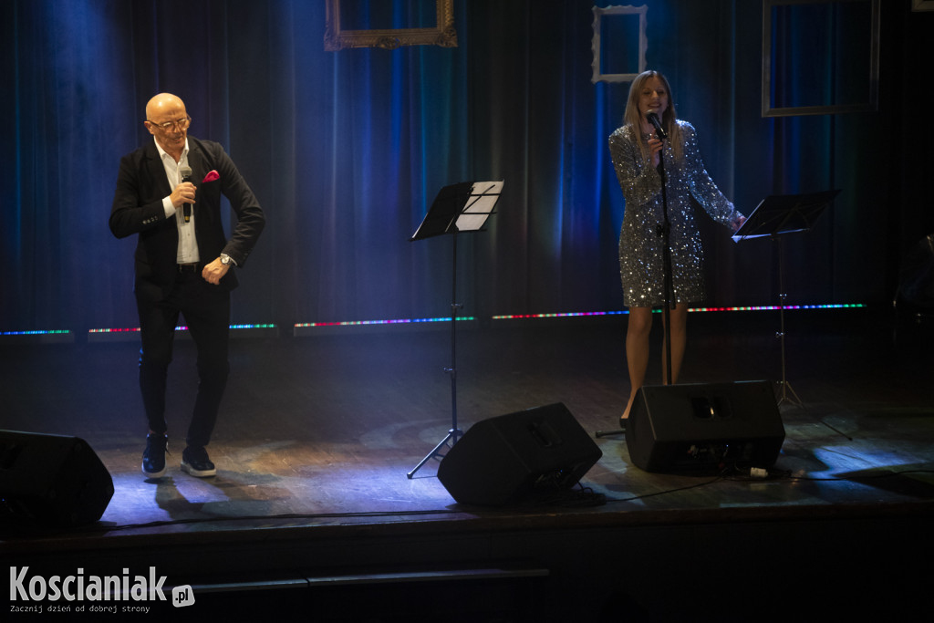 Robert Rozmus wystąpił w Kościanie na Dzień Kobiet