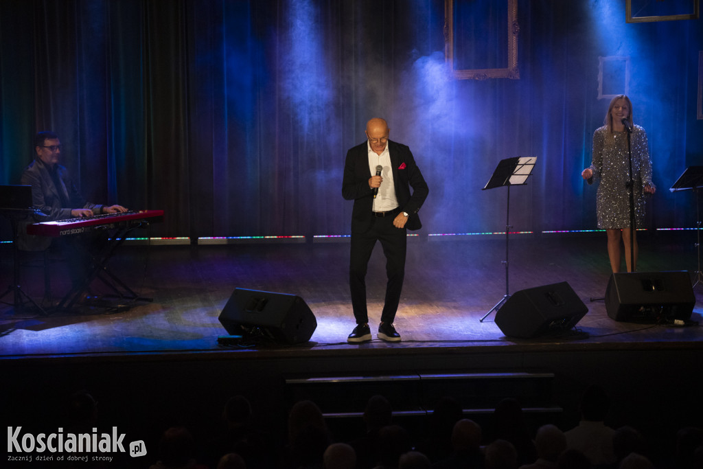 Robert Rozmus wystąpił w Kościanie na Dzień Kobiet