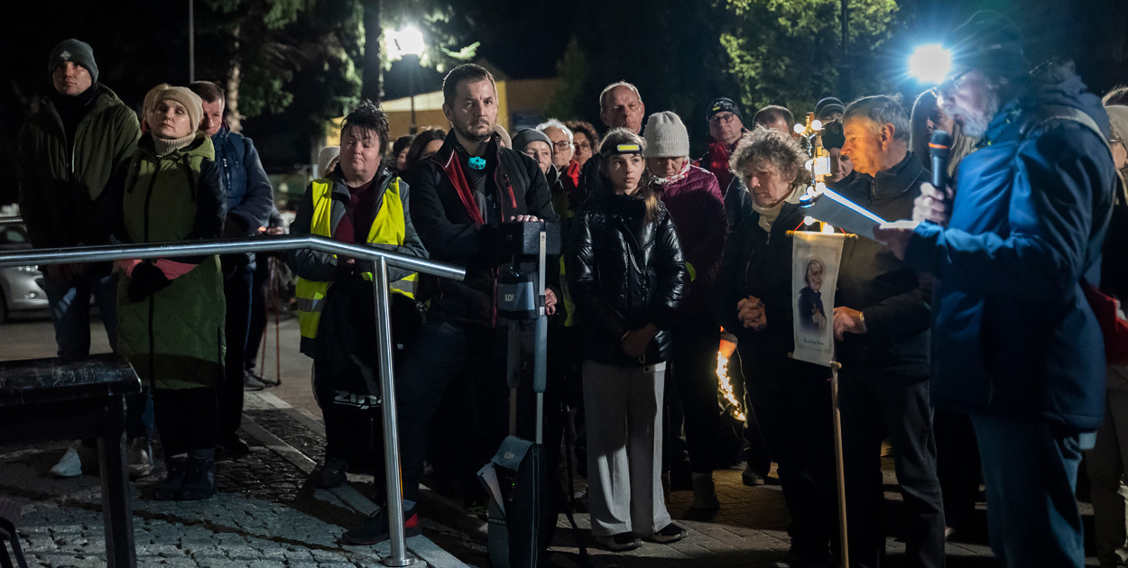 X Nocna Piesza Droga Krzyżowa z Kościana
