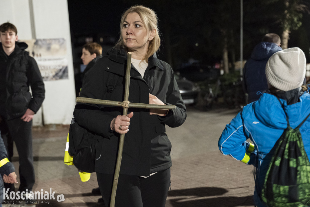 X Nocna Piesza Droga Krzyżowa z Kościana