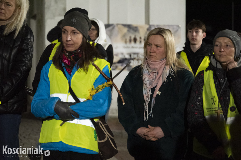 X Nocna Piesza Droga Krzyżowa z Kościana