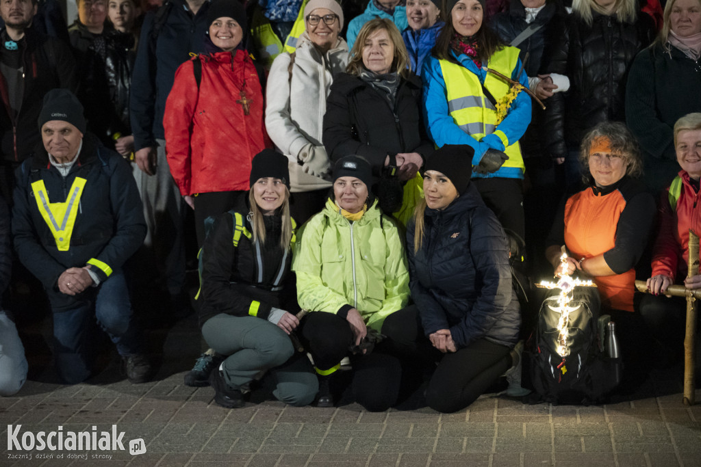 X Nocna Piesza Droga Krzyżowa z Kościana