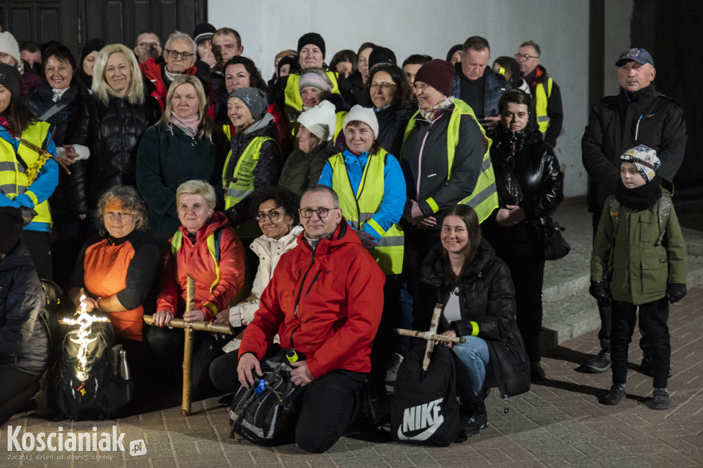 X Nocna Piesza Droga Krzyżowa z Kościana