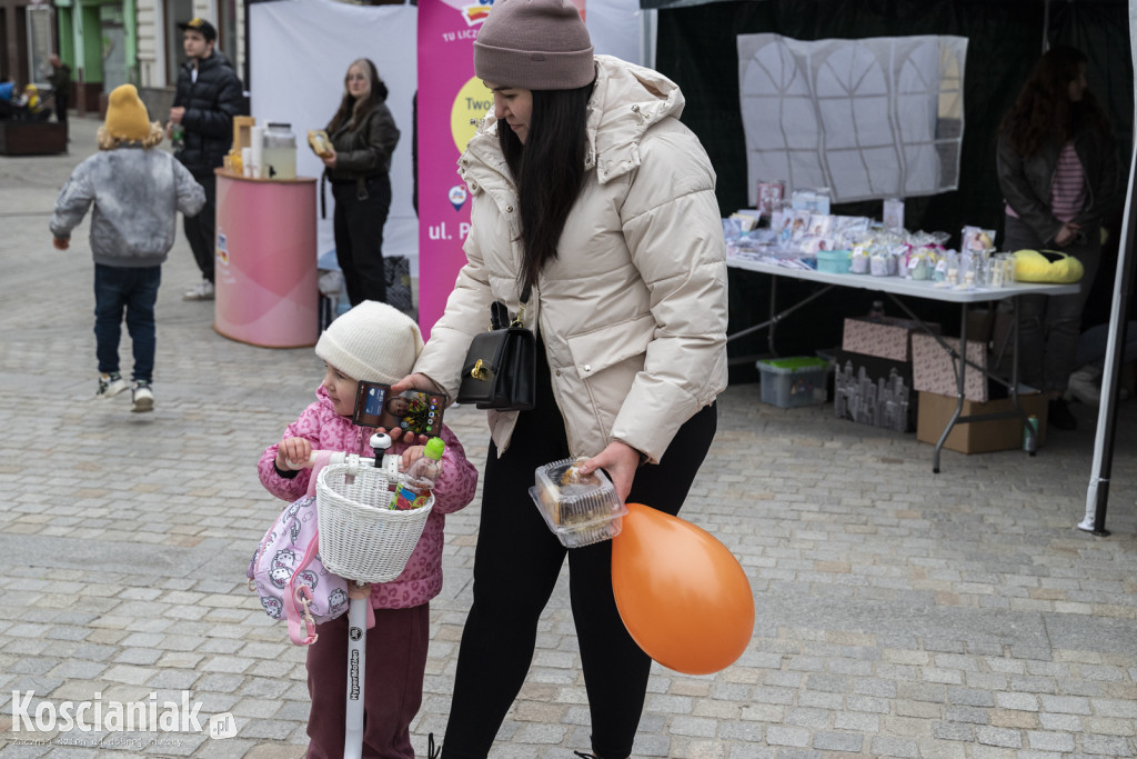 Festyn dla pogorzelców na Rynku w Kościanie