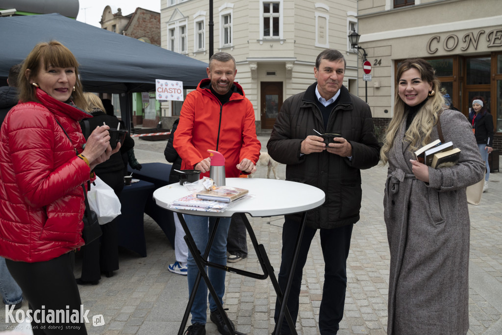Festyn dla pogorzelców na Rynku w Kościanie