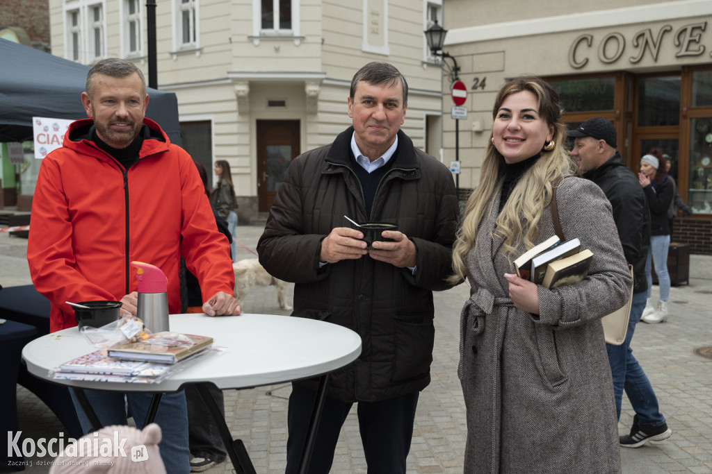 Festyn dla pogorzelców na Rynku w Kościanie