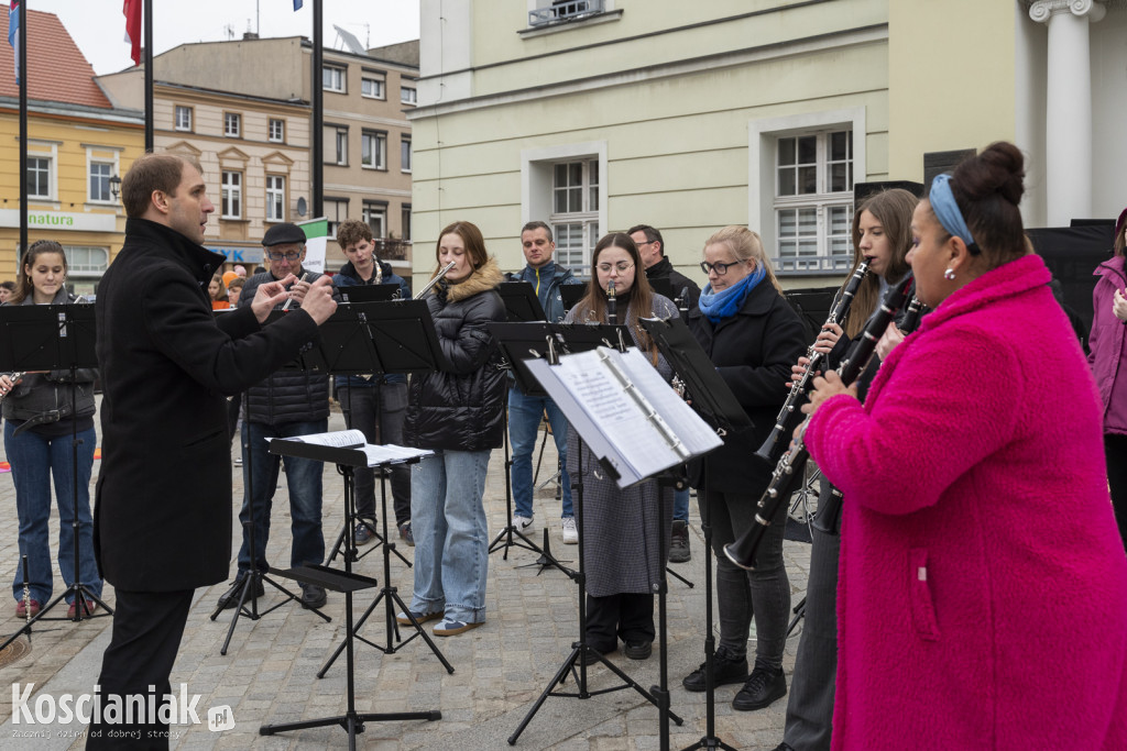 Festyn dla pogorzelców na Rynku w Kościanie