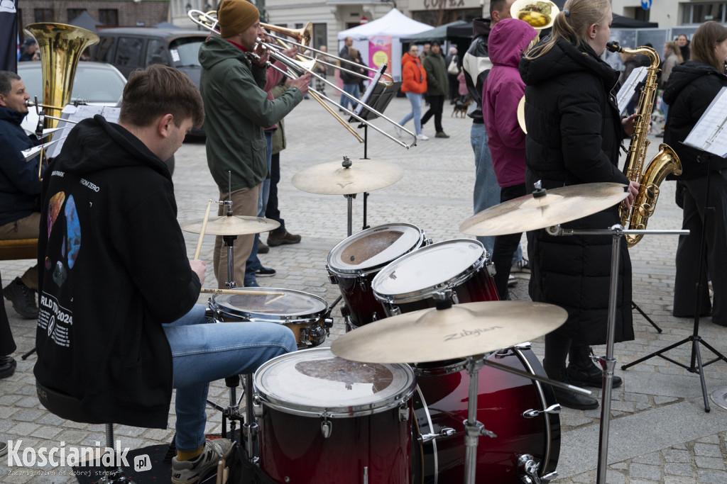Festyn dla pogorzelców na Rynku w Kościanie