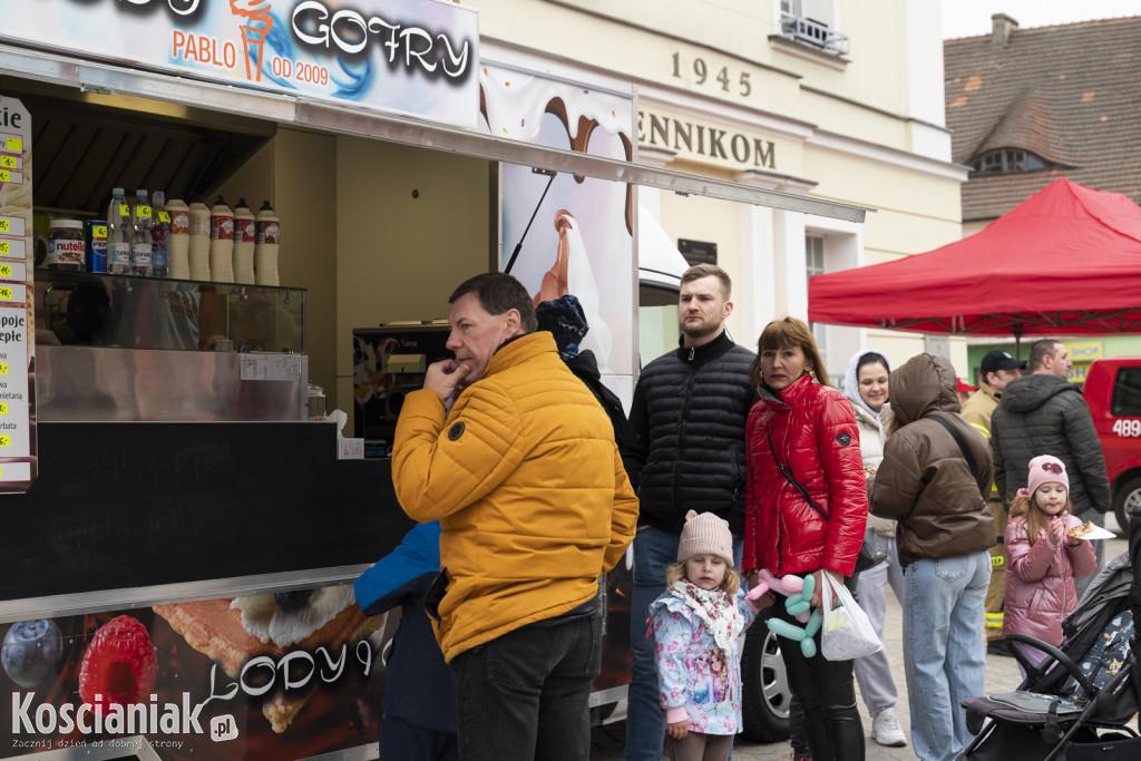 Festyn dla pogorzelców na Rynku w Kościanie