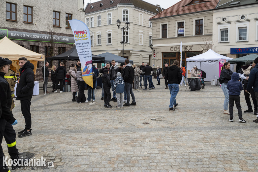 Festyn dla pogorzelców na Rynku w Kościanie