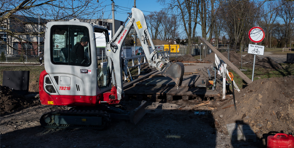 Trwa remont mostu na Łazienkach