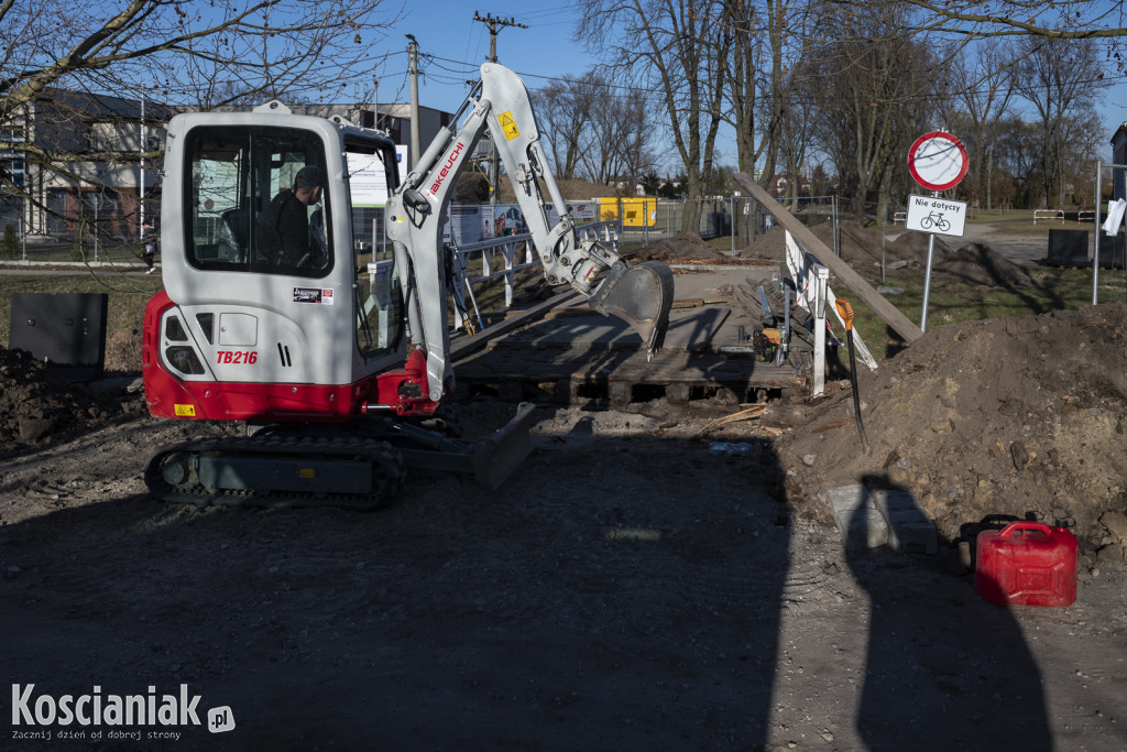 Trwa remont mostu na Łazienkach