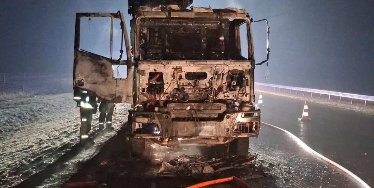 Spłonęła kabina betoniarki na S5