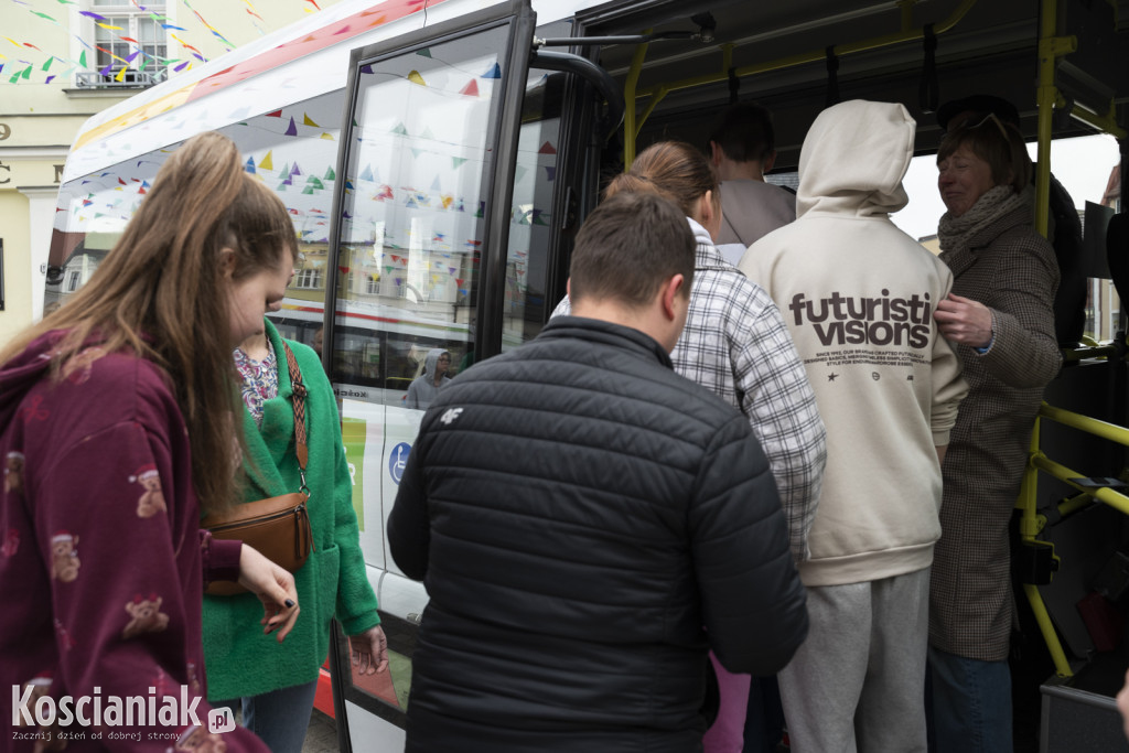 Prezentacja autobusów na Rynku w Kościanie
