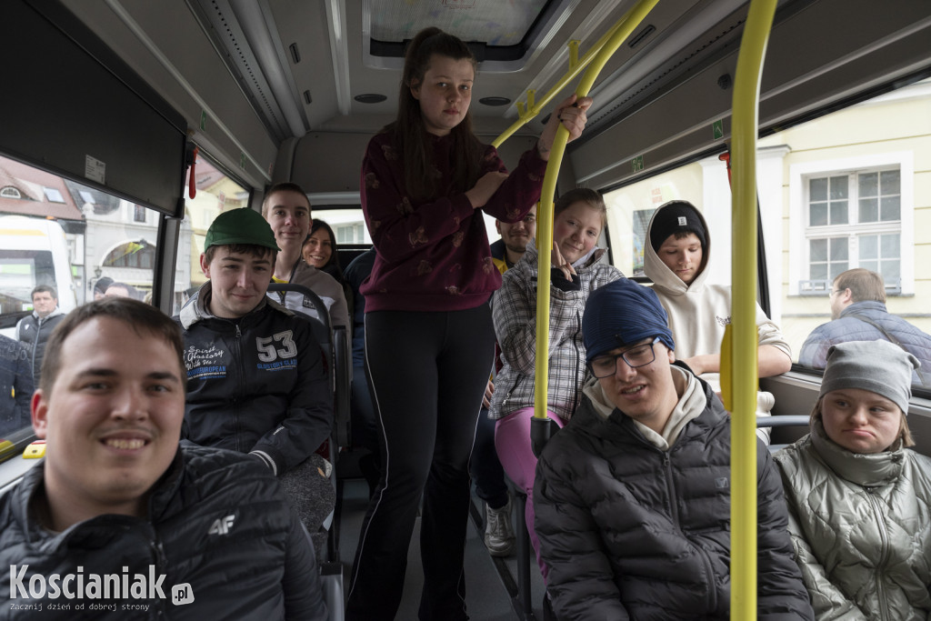 Prezentacja autobusów na Rynku w Kościanie