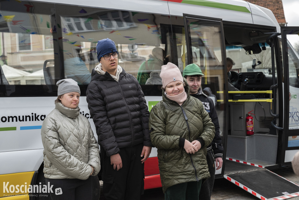 Prezentacja autobusów na Rynku w Kościanie