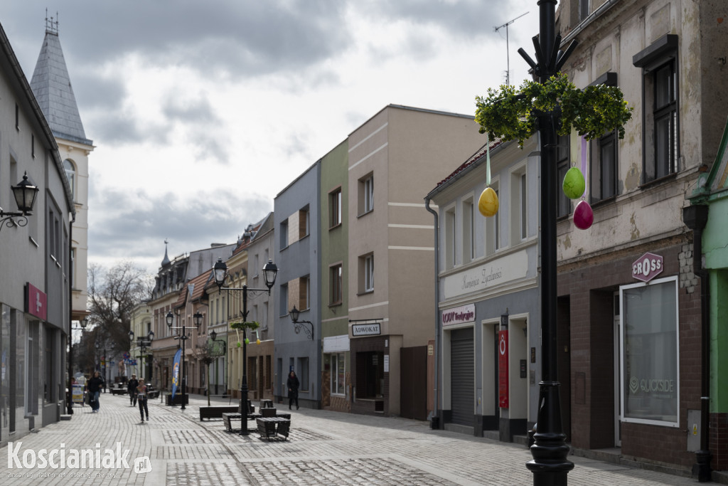 Ozdoby wielkanocne i wiosenne w Kościanie