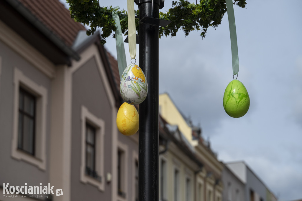 Ozdoby wielkanocne i wiosenne w Kościanie